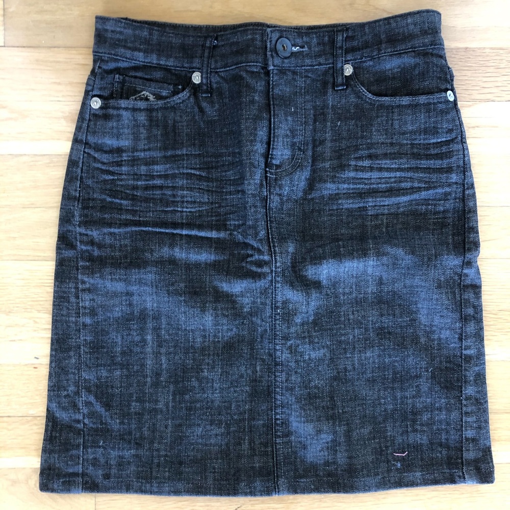 Jordache knee length denim skirt